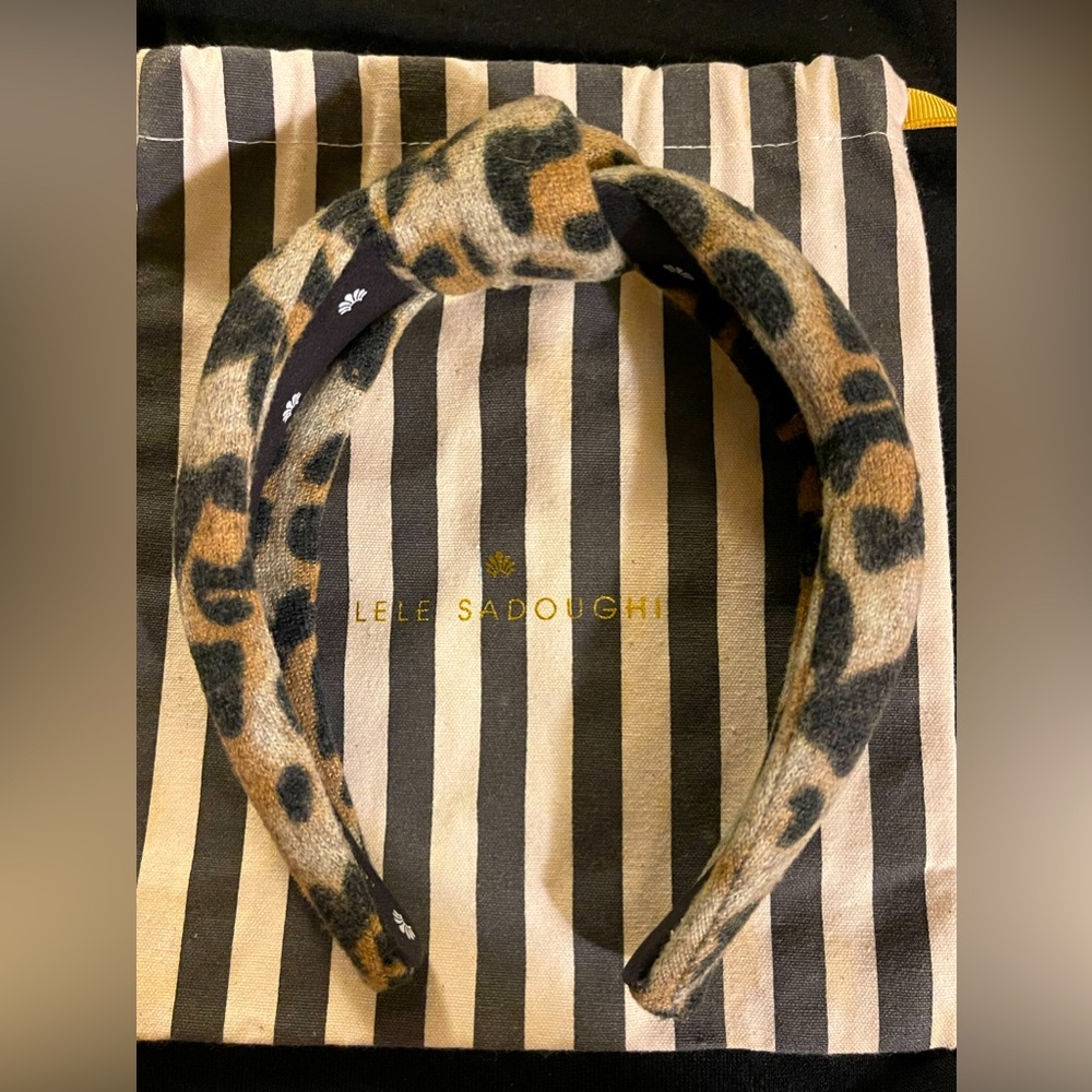 Lele Sadoughi Sweater Knit Knot Headband